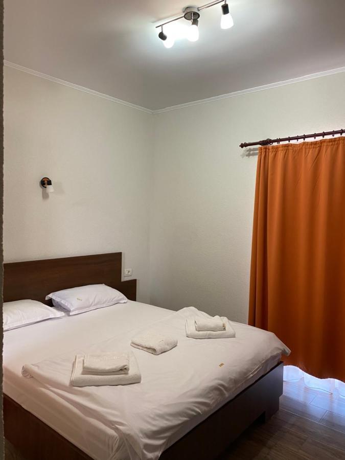 Vila Amir Vama Veche Luaran gambar